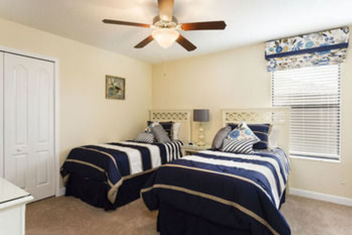 Room 43 of 84