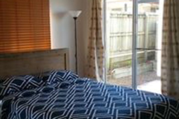 Room 15 of 25