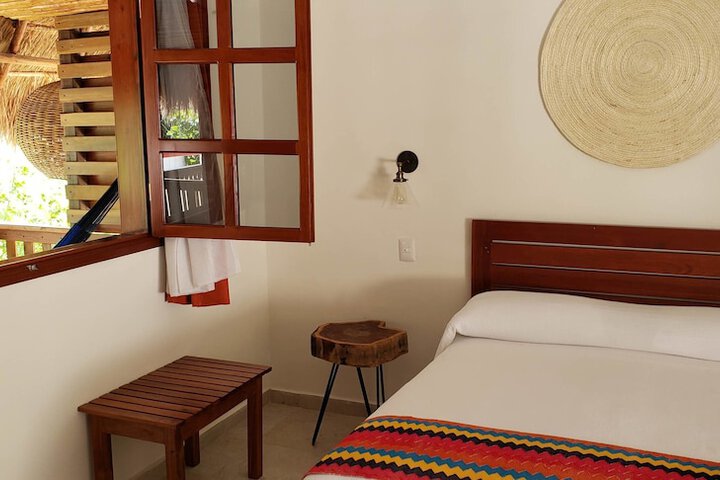 Room 14 of 76