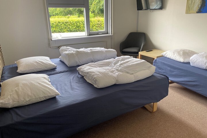 Room 3 of 19