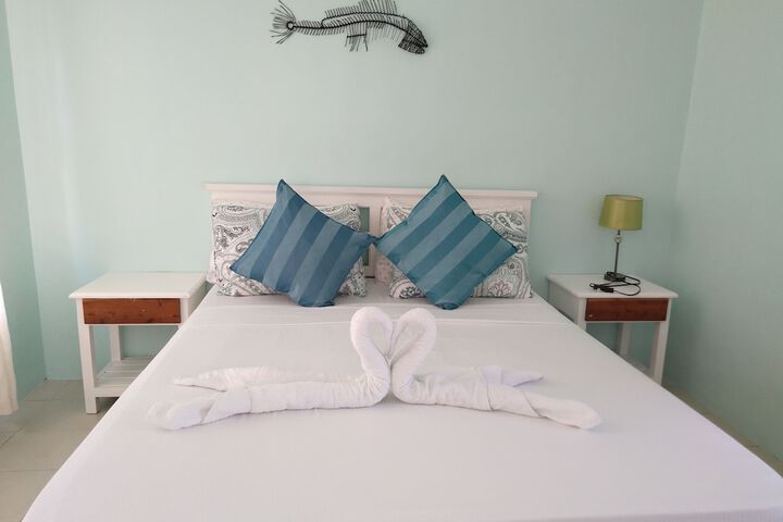 Room 15 of 27