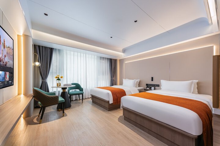 Room 11 of 62