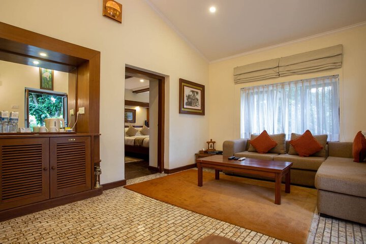 Room 15 of 54
