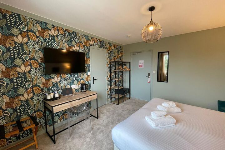 Room 7 of 23