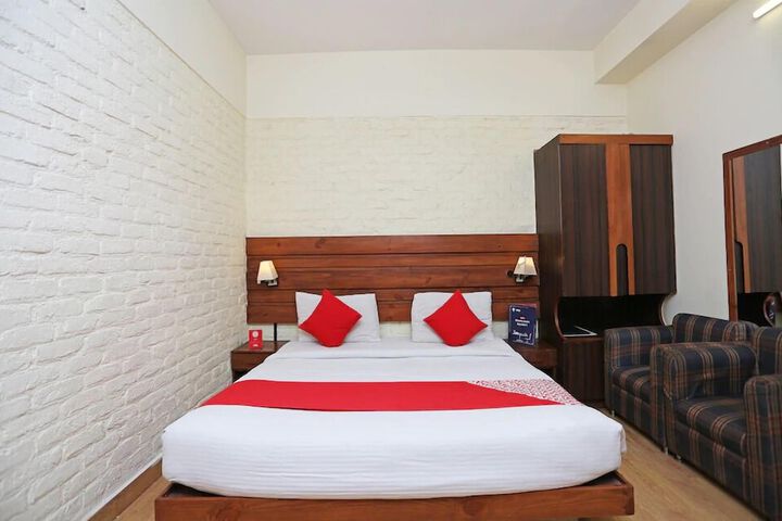 Room 20 of 30