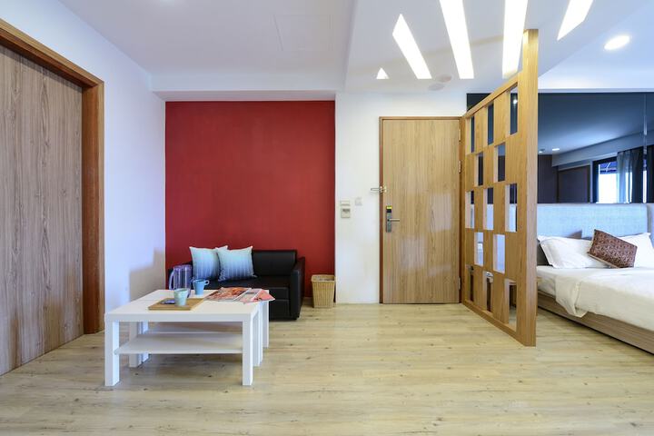 Room 28 of 75