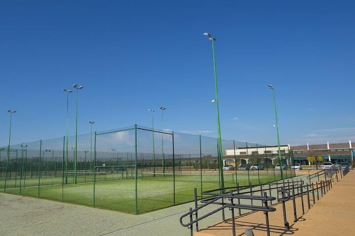Tennis court