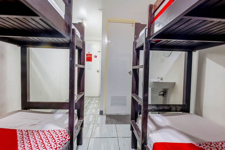 Room 18 of 84