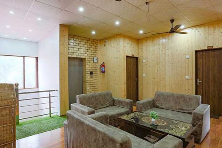 Hotel Interior 10 of 34