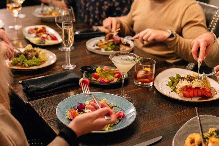 Dining 101 of 149