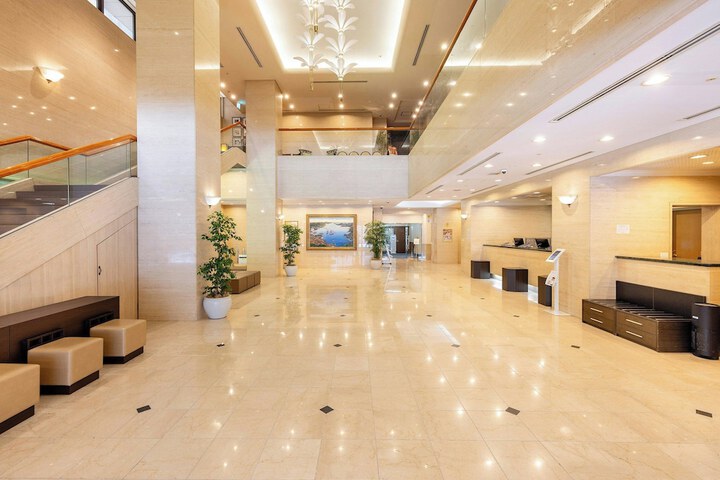 Hotel Lobby