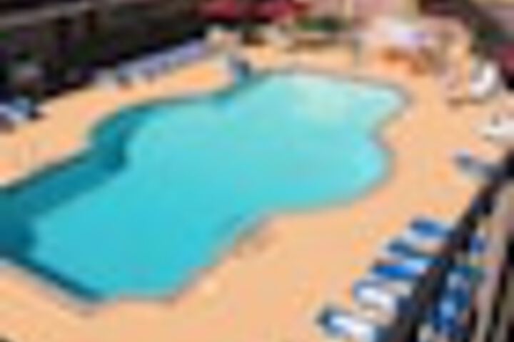 Pool 62 of 138
