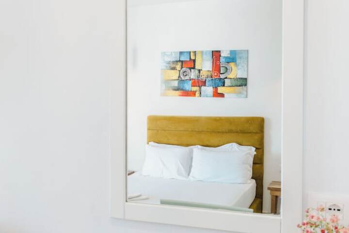 Room 78 of 297