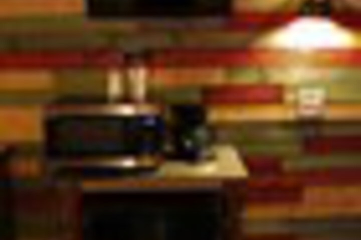 Room 221 of 504