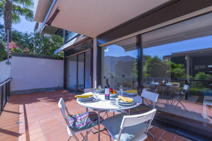 Terrace/Patio 6 of 9