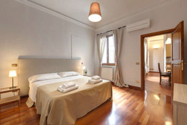 Room 73 of 166