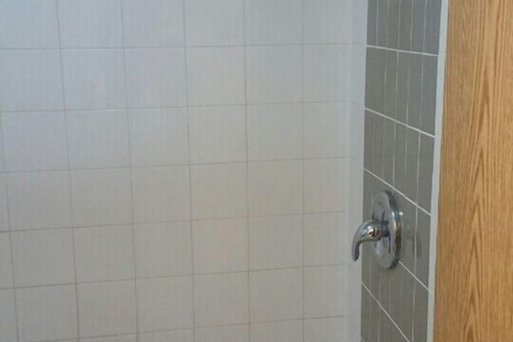 Room 6 of 20