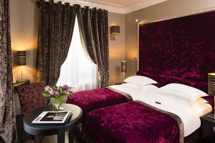 Room 21 of 82
