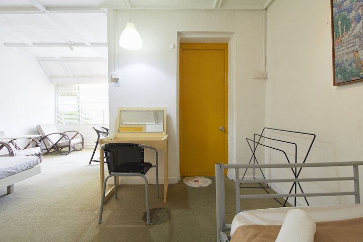 Room 13 of 39