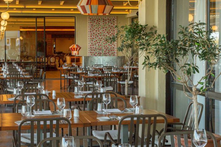Dining 151 of 218
