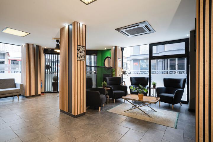 Hotel Lobby