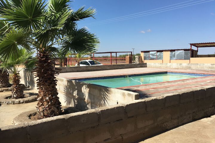 Pool 16 of 29
