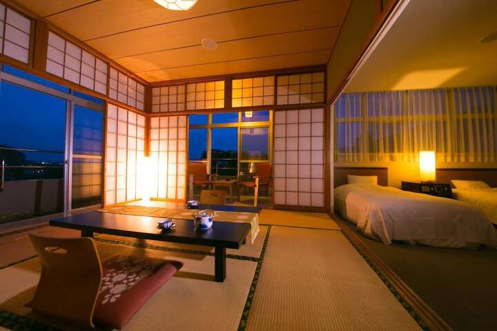 Room 9 of 44