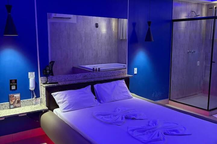 Room 3 of 15