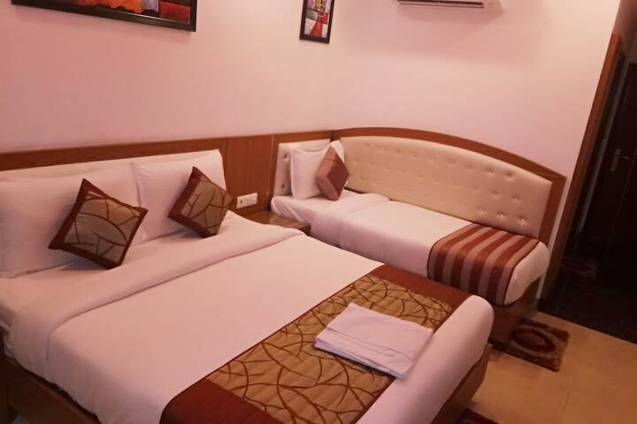Room 19 of 65