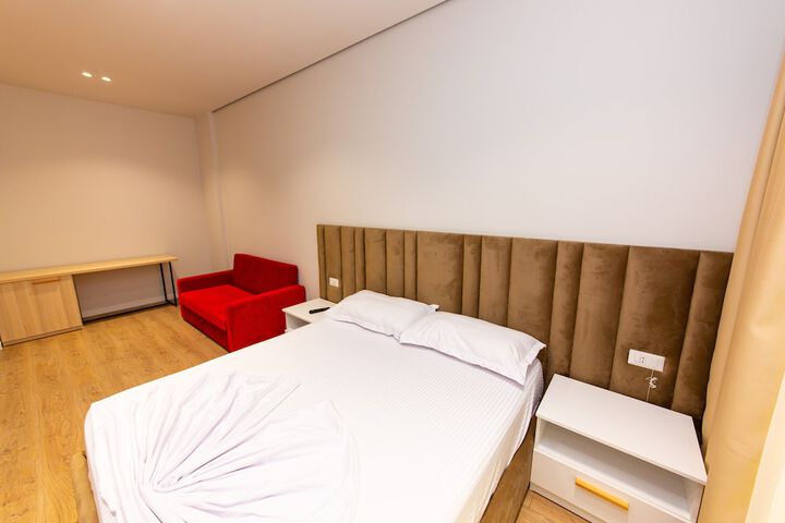 Room 15 of 73