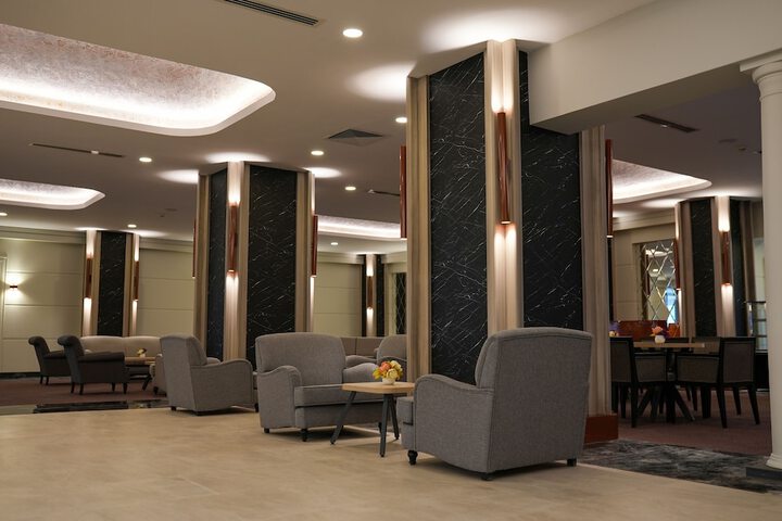 Hotel Interior 4 of 53