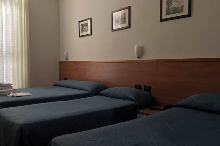 Room 19 of 36
