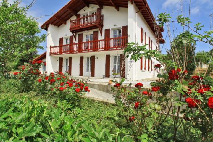 Hotel Agian - Maison Bonnet