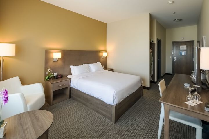 Room 3 of 45