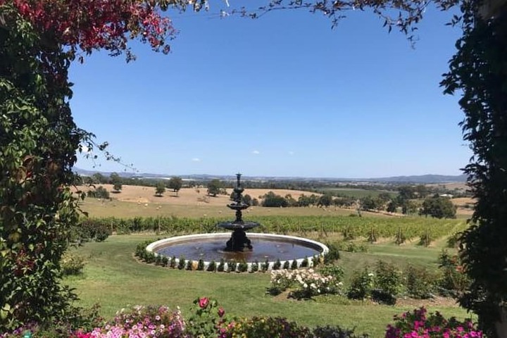 Hotel Exterior 37 of 52