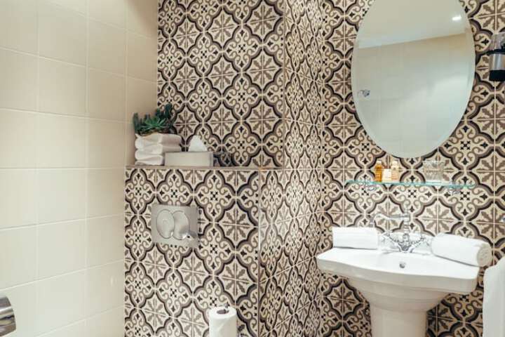 Clean Restrooms