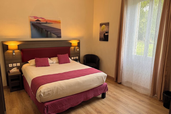 Room 14 of 41