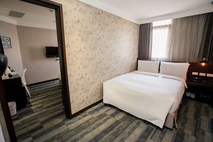 Room 68 of 99