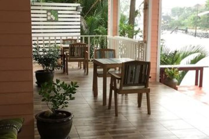 Terrace/Patio 21 of 34