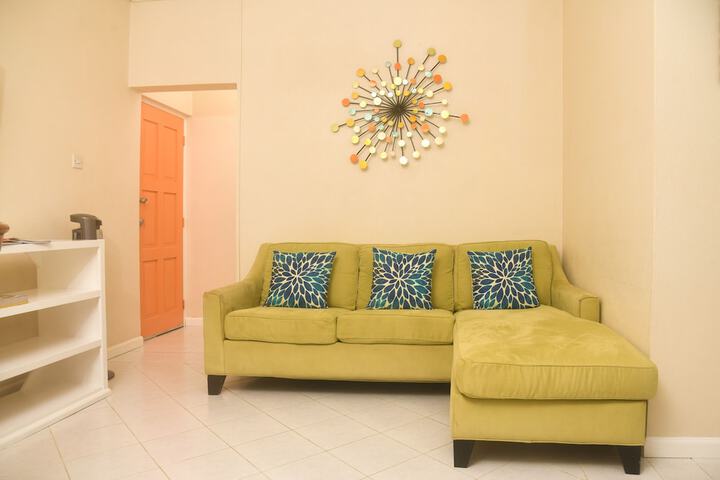 Room 32 of 67