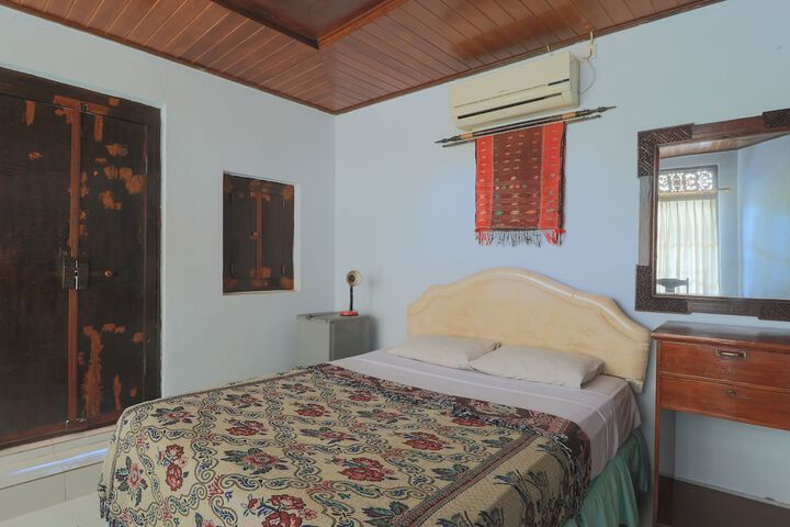 Room 7 of 30