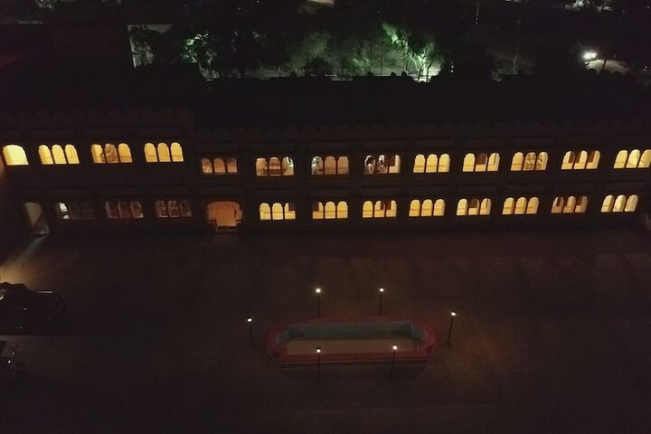 Room 23 of 35