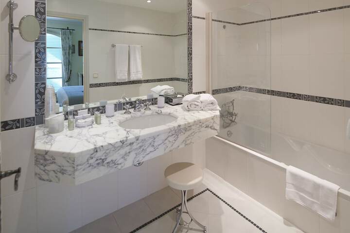 Bathroom Vanities
