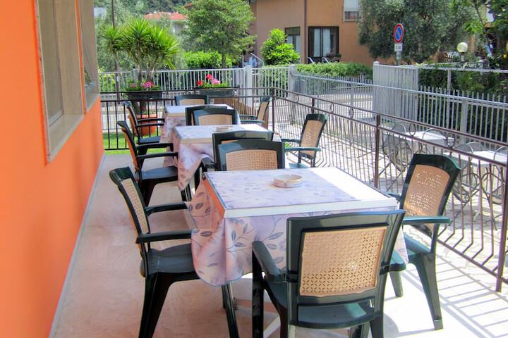 Terrace/Patio 38 of 44