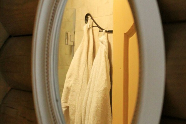 Room 11 of 24