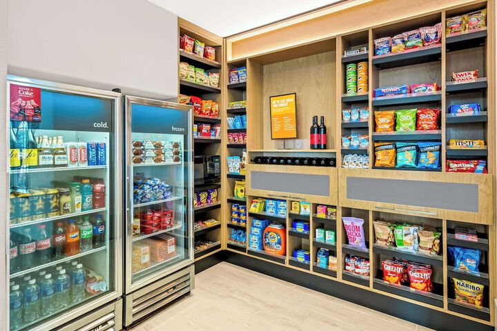 Snack bar