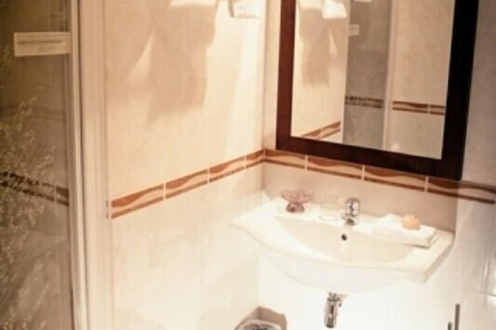 Bath Interior
