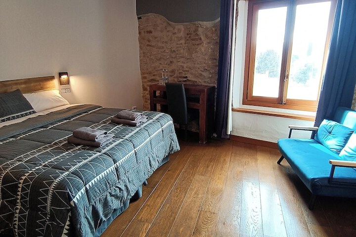 Room 14 of 53