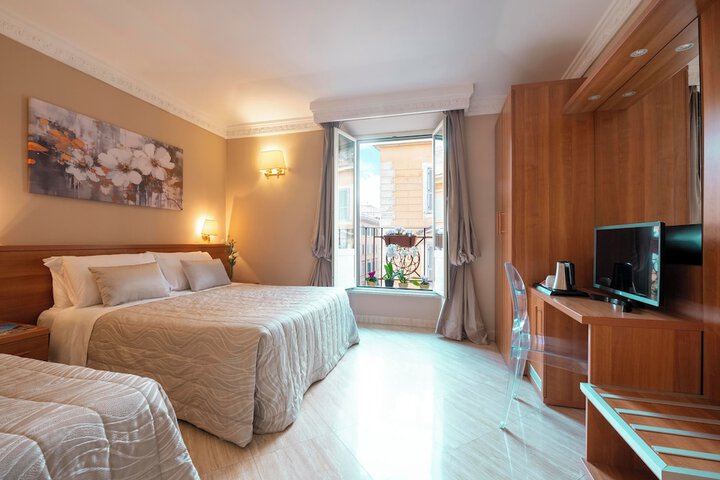 Room 8 of 21