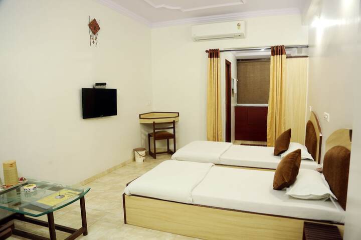 Room 35 of 56